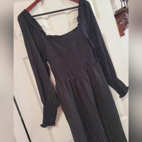 Oat New York Black Gold Smocked Puff Long Sleeve Midi Dress Small NWOT - Picture 3 of 5